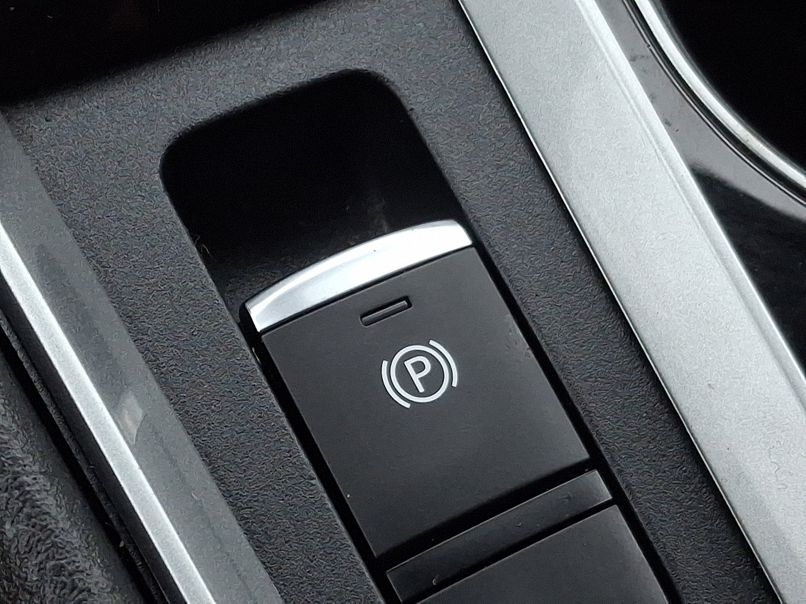 Used 2024 Nissan Altima 2.5 SV AWD/4WD image 27