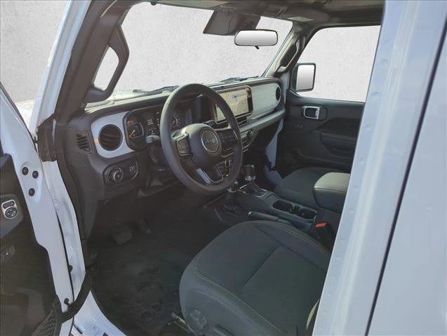 Used 2024 Jeep Wrangler Sport S image 11