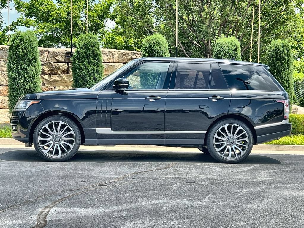 Used 2016 Land Rover Range Rover Supercharged AWD/4WD image 2