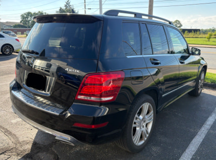 Used 2014 Mercedes-Benz GLK 350 4MATIC image 3