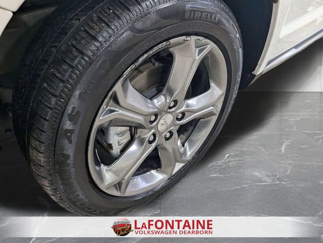 Used 2017 Dodge Journey Crossroad FWD image 35