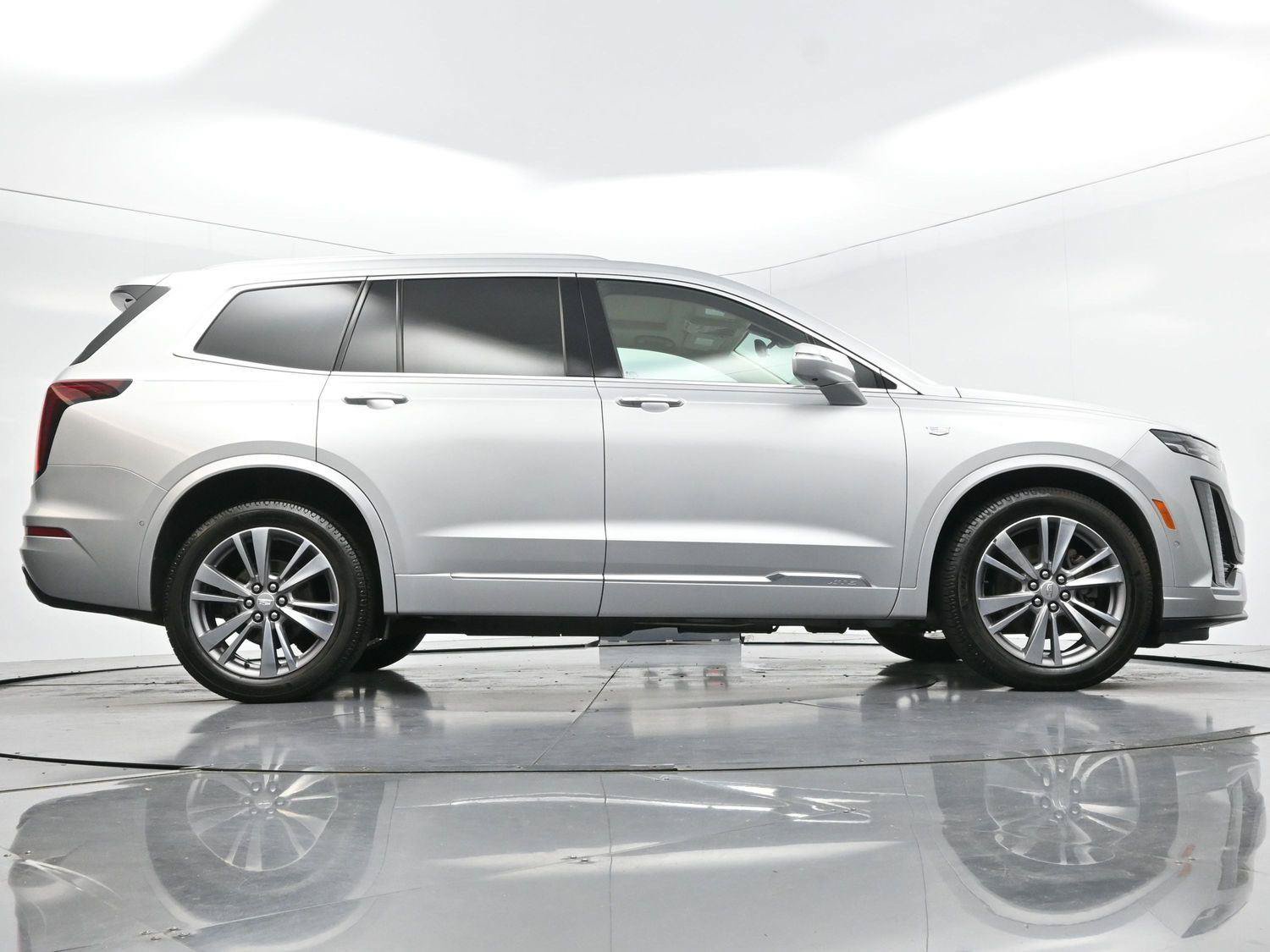 Used 2020 Cadillac XT6 Premium Luxury AWD/4WD image 58