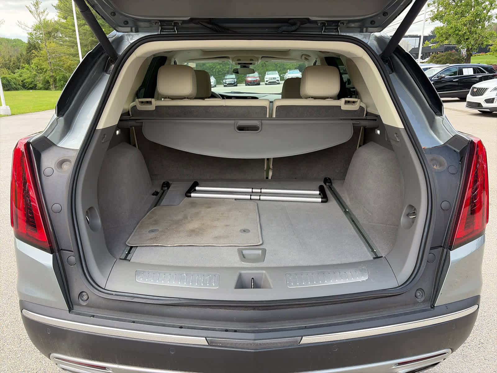 Certified 2023 Cadillac XT5 Premium Luxury AWD/4WD image 8