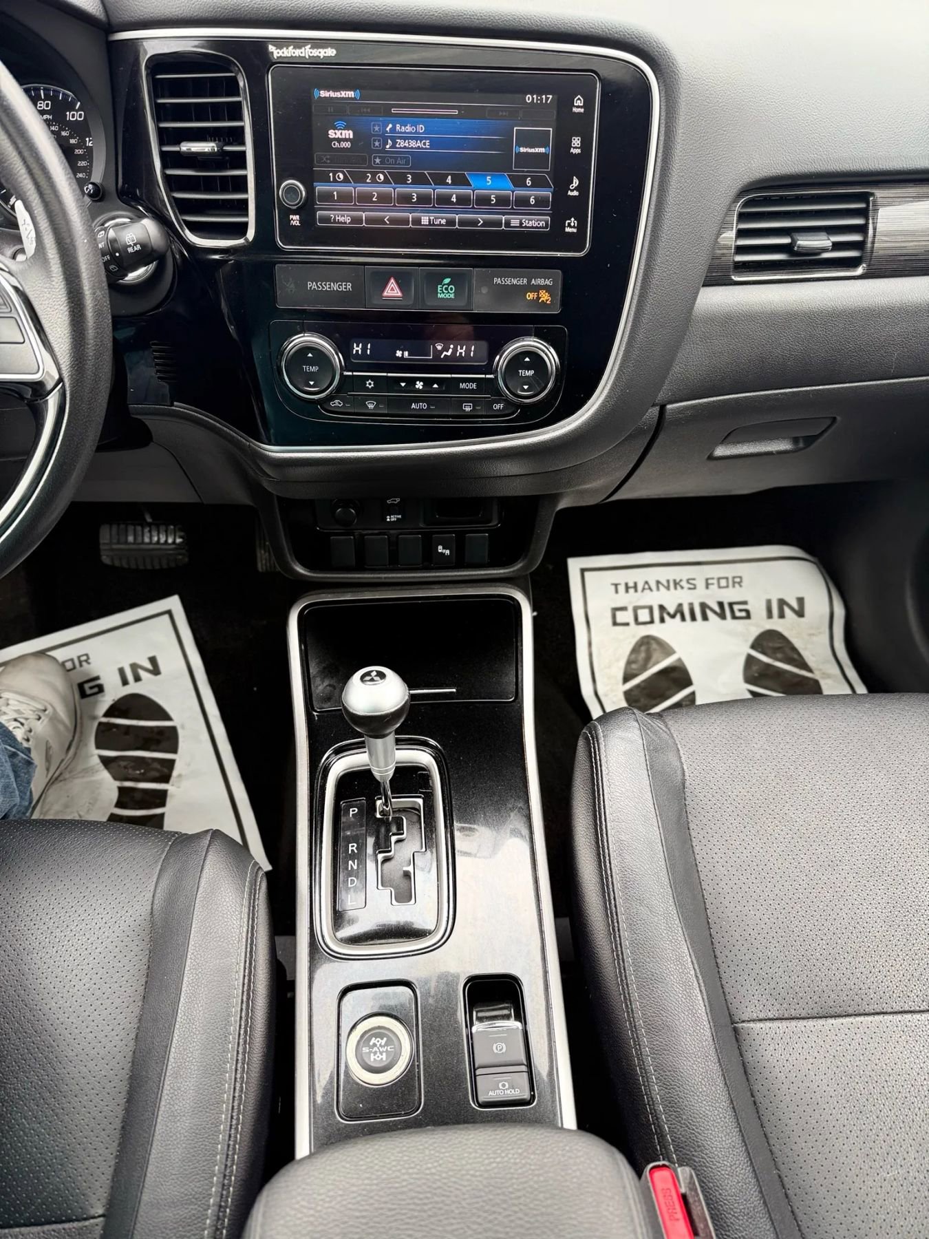 Used 2017 Mitsubishi Outlander GT image 20