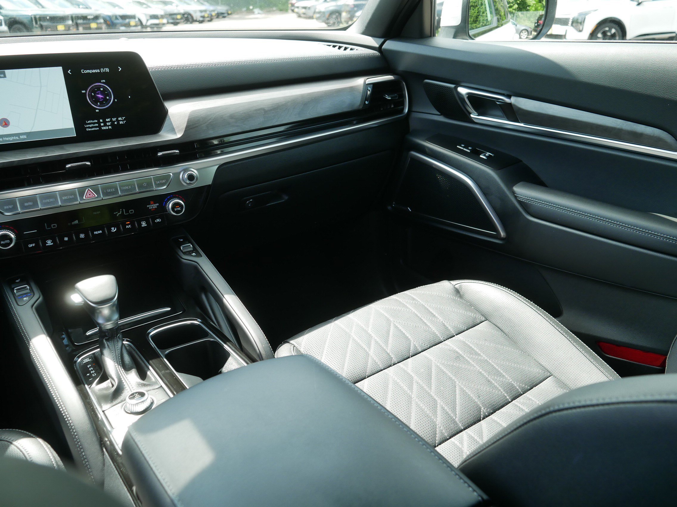Certified 2024 Kia Telluride EX X-Line AWD/4WD image 11