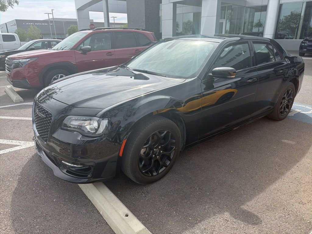 Used 2023 Chrysler 300 Touring L w/ Popular Equipment Group image 31