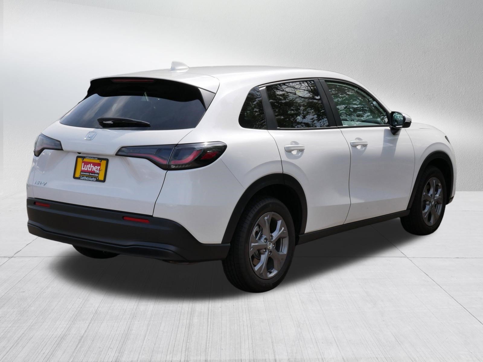 Certified 2026 Honda HR-V LX image 7