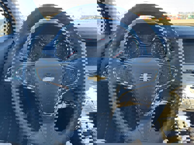 Used 2018 Chevrolet Cruze LS w/ LS Fleet Convenience Package image 9