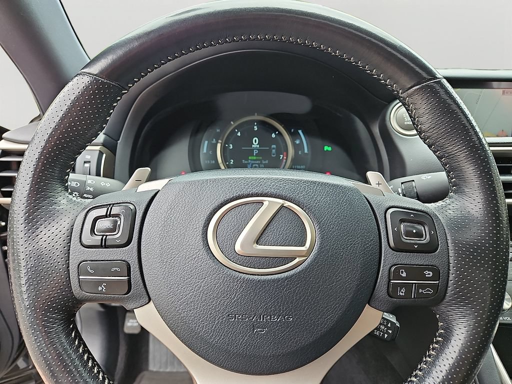 Used 2018 Lexus IS 350 F Sport w/ F Sport Package AWD/4WD image 21