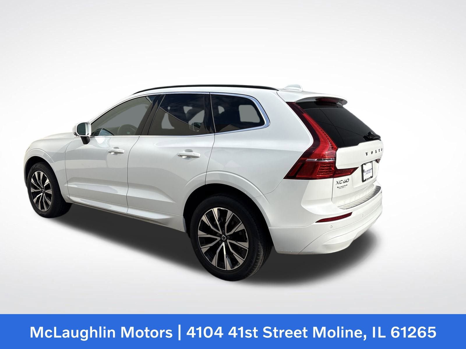 Certified 2023 Volvo XC60 B5 Core AWD/4WD image 3