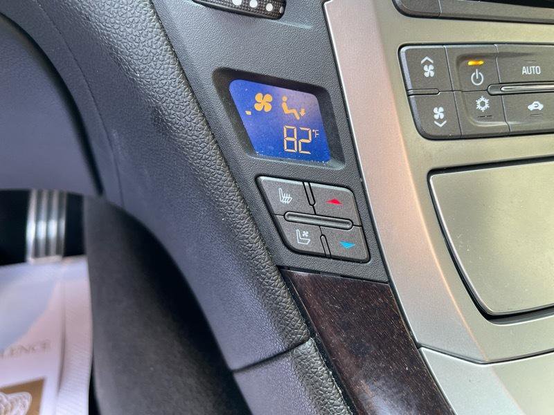 Used 2013 Cadillac CTS Premium w/ CTS Touring Package image 30