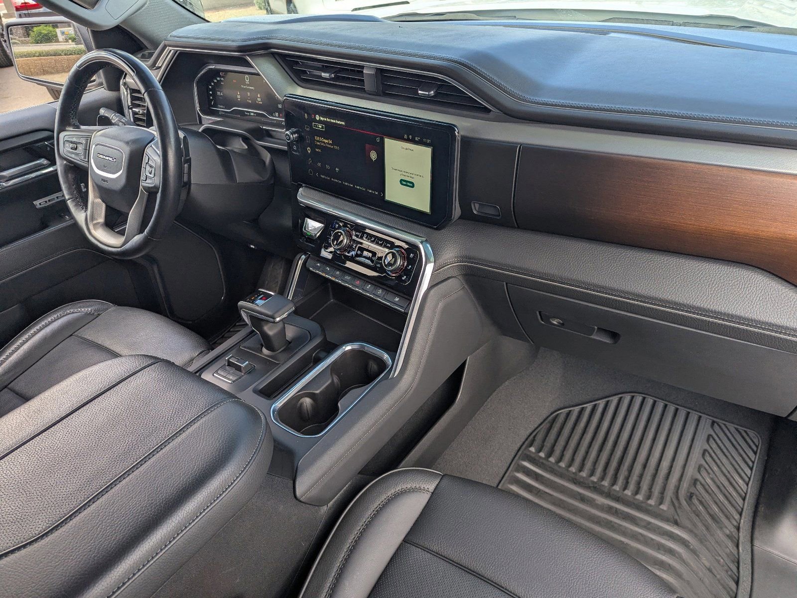 Used 2024 GMC Sierra 1500 Denali image 13