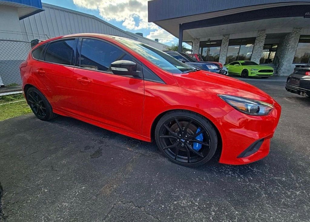 Used 2018 Ford Focus RS image 3