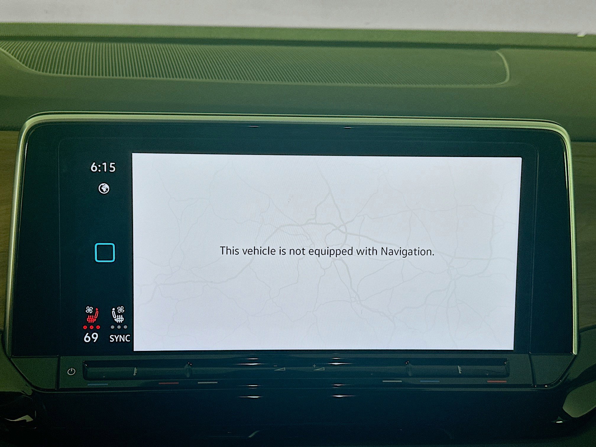 Used 2025 Volkswagen Atlas SE image 22