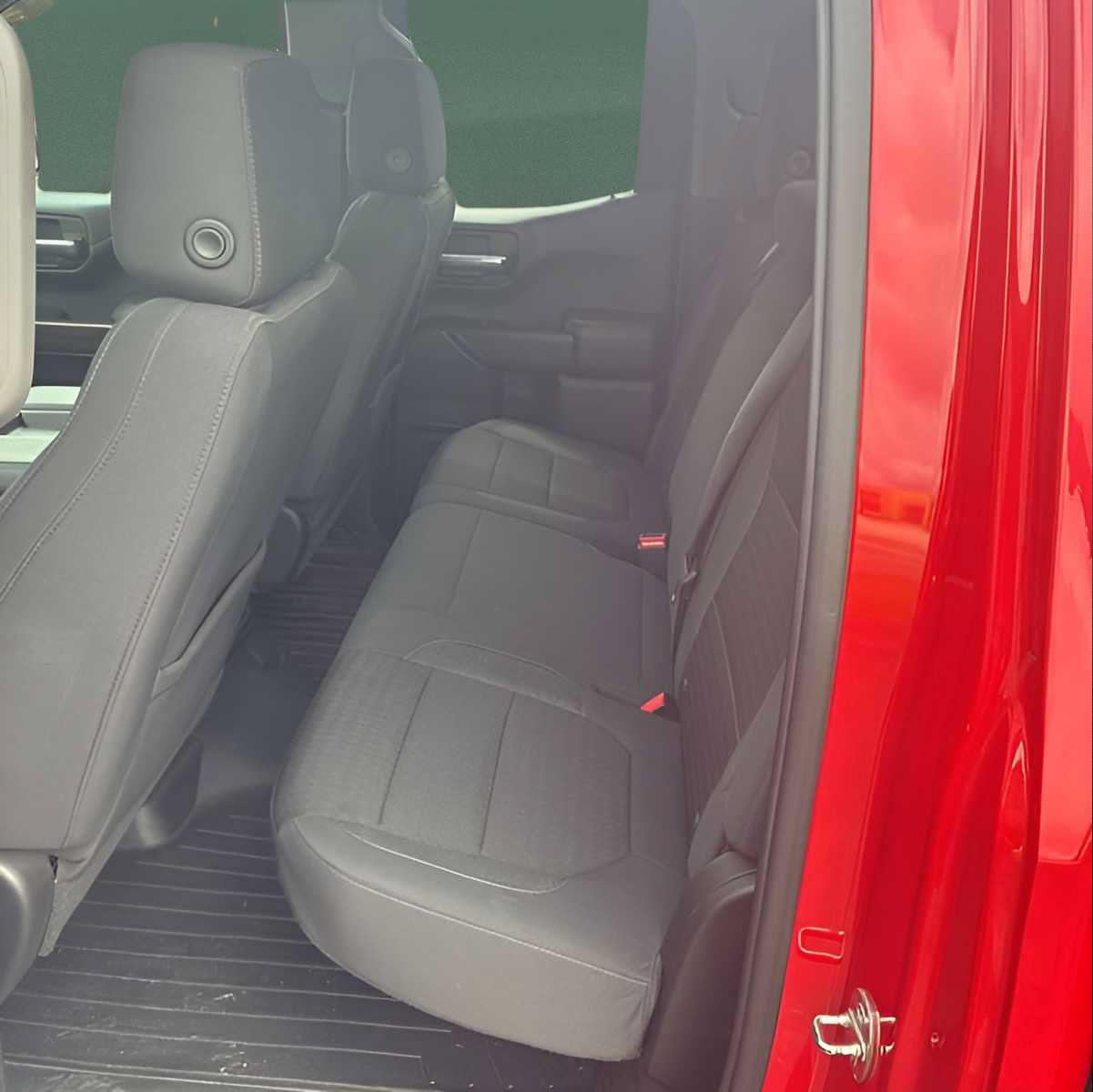 Used 2020 Chevrolet Silverado 1500 LT w/ All-Star Edition AWD/4WD image 4