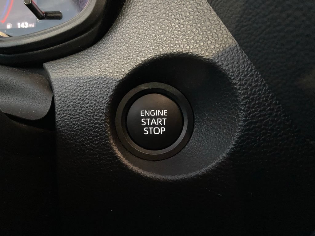 Used 2026 Toyota Corolla Cross LE FWD image 16