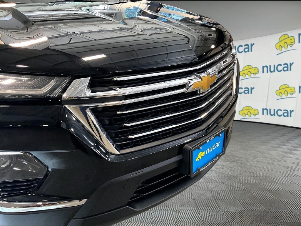 Used 2023 Chevrolet Traverse LT AWD/4WD image 33