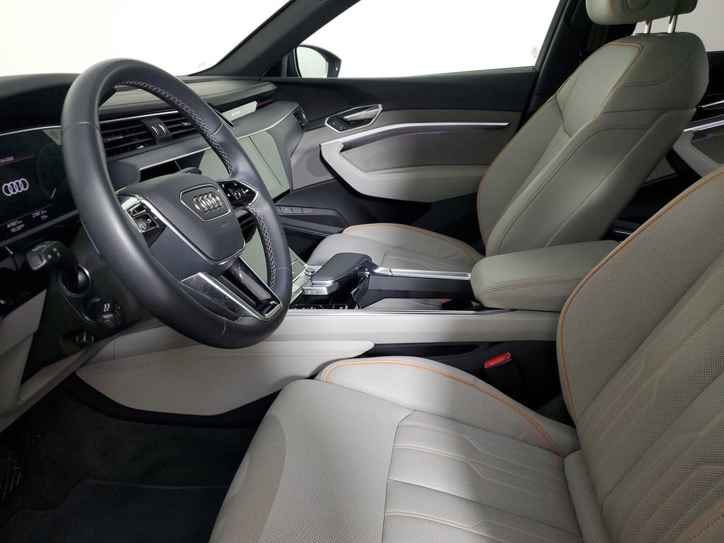 Certified 2024 Audi Q8 e-tron Prestige w/ Prestige Package AWD/4WD image 21