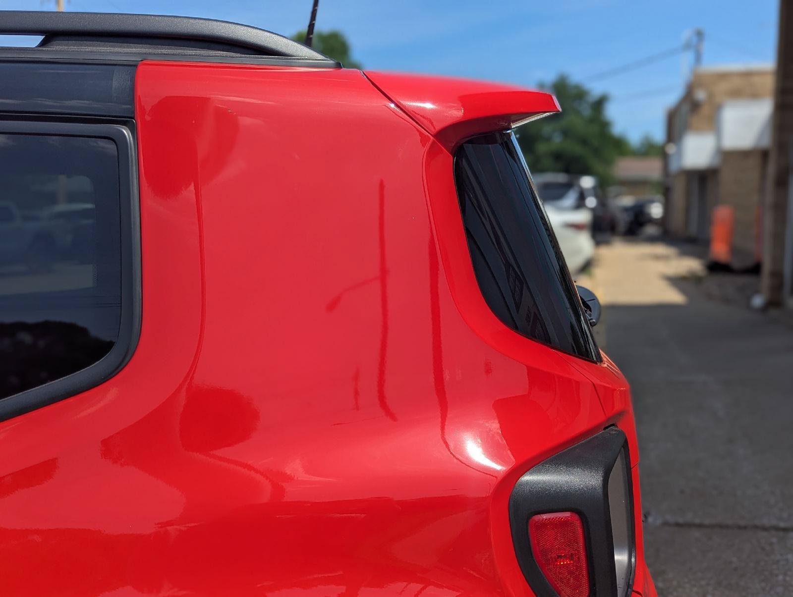Used 2021 Jeep Renegade Limited AWD/4WD image 17