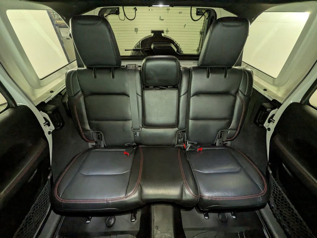 Used 2020 Jeep Wrangler Unlimited Rubicon image 33