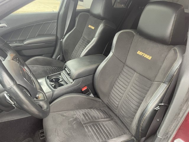 Used 2017 Dodge Charger R/T RWD image 8