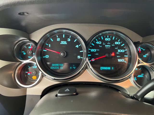 Used 2012 Chevrolet Silverado 2500 LT w/ Interior Plus Package AWD/4WD image 16
