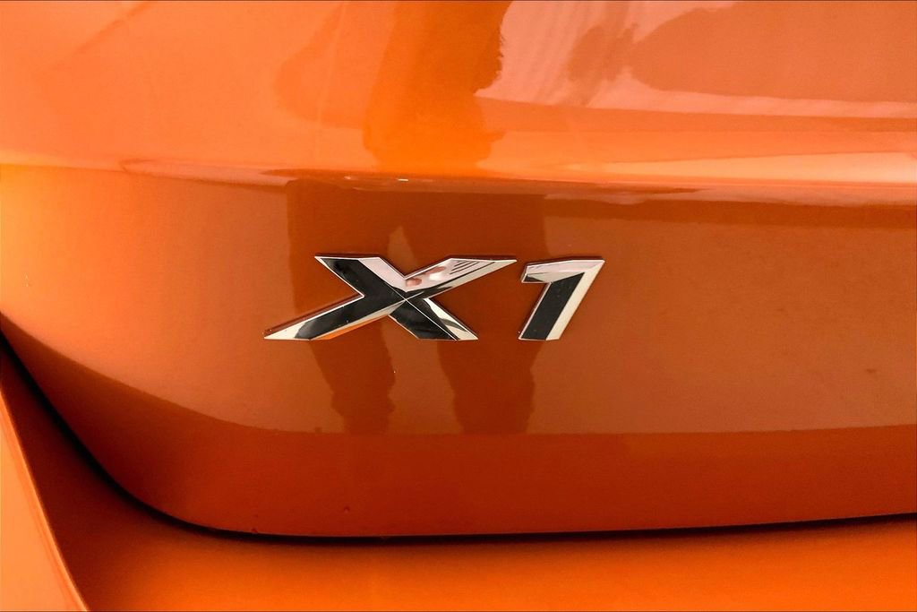 Certified 2025 BMW X1 xDrive28i AWD/4WD image 7