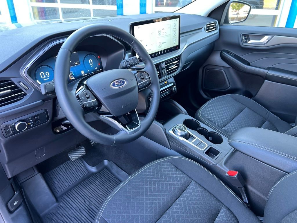 Certified 2024 Ford Escape Active w/ Tech Pack #2 image 33