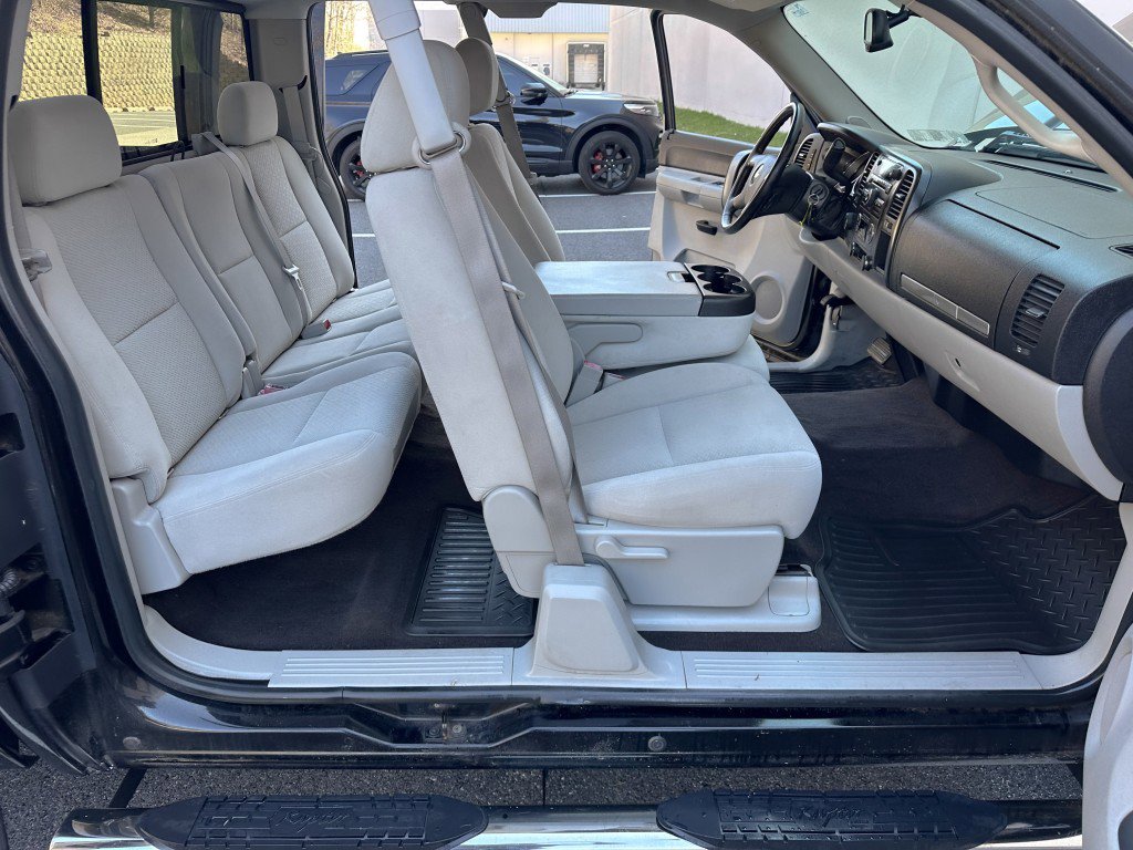 Used 2008 Chevrolet Silverado 1500 LT w/ All Star Edition image 27