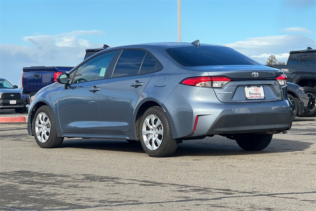 Certified 2025 Toyota Corolla LE image 7