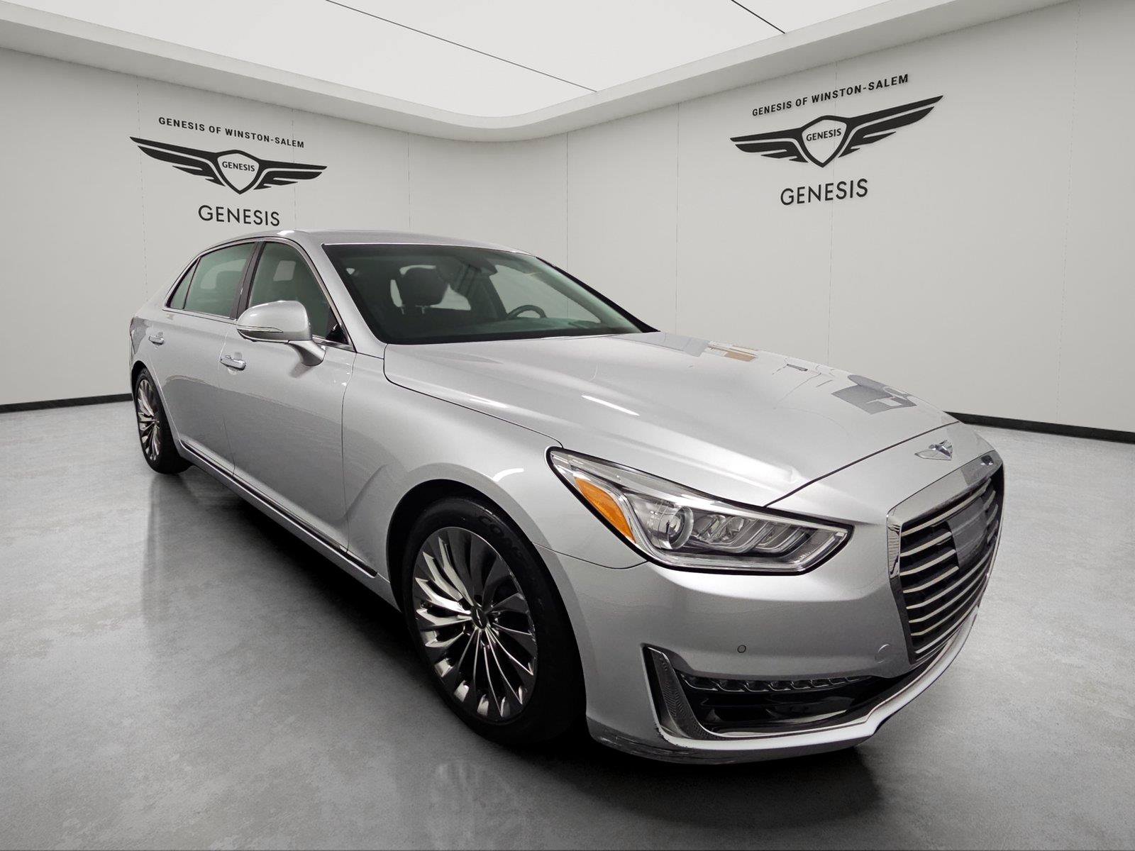 Used 2019 Genesis G90 3.3T Premium RWD image 7