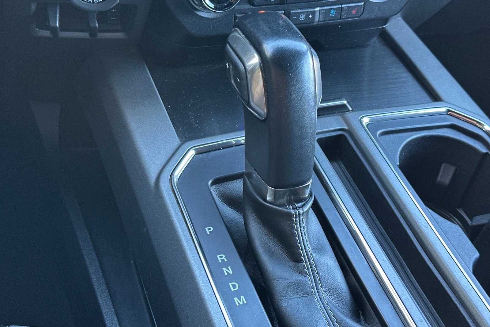 Used 2019 Ford F150 Raptor w/ Equipment Group 802A Luxury image 27