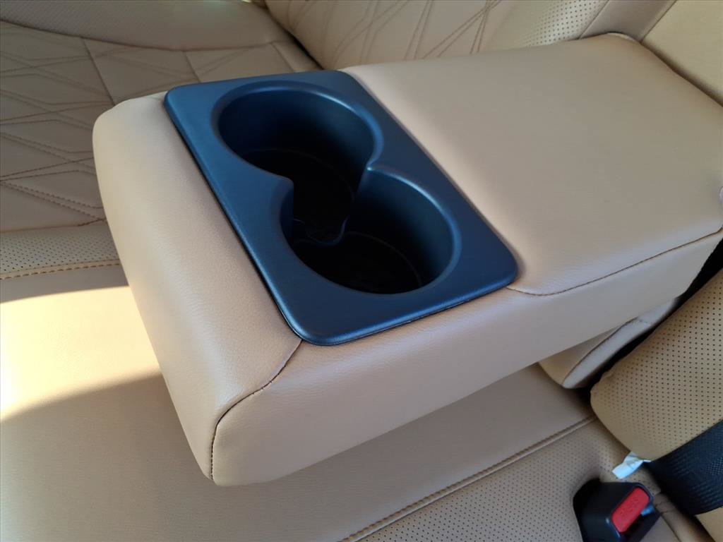 Used 2024 Nissan Sentra SV w/ SV Premium Package FWD image 17