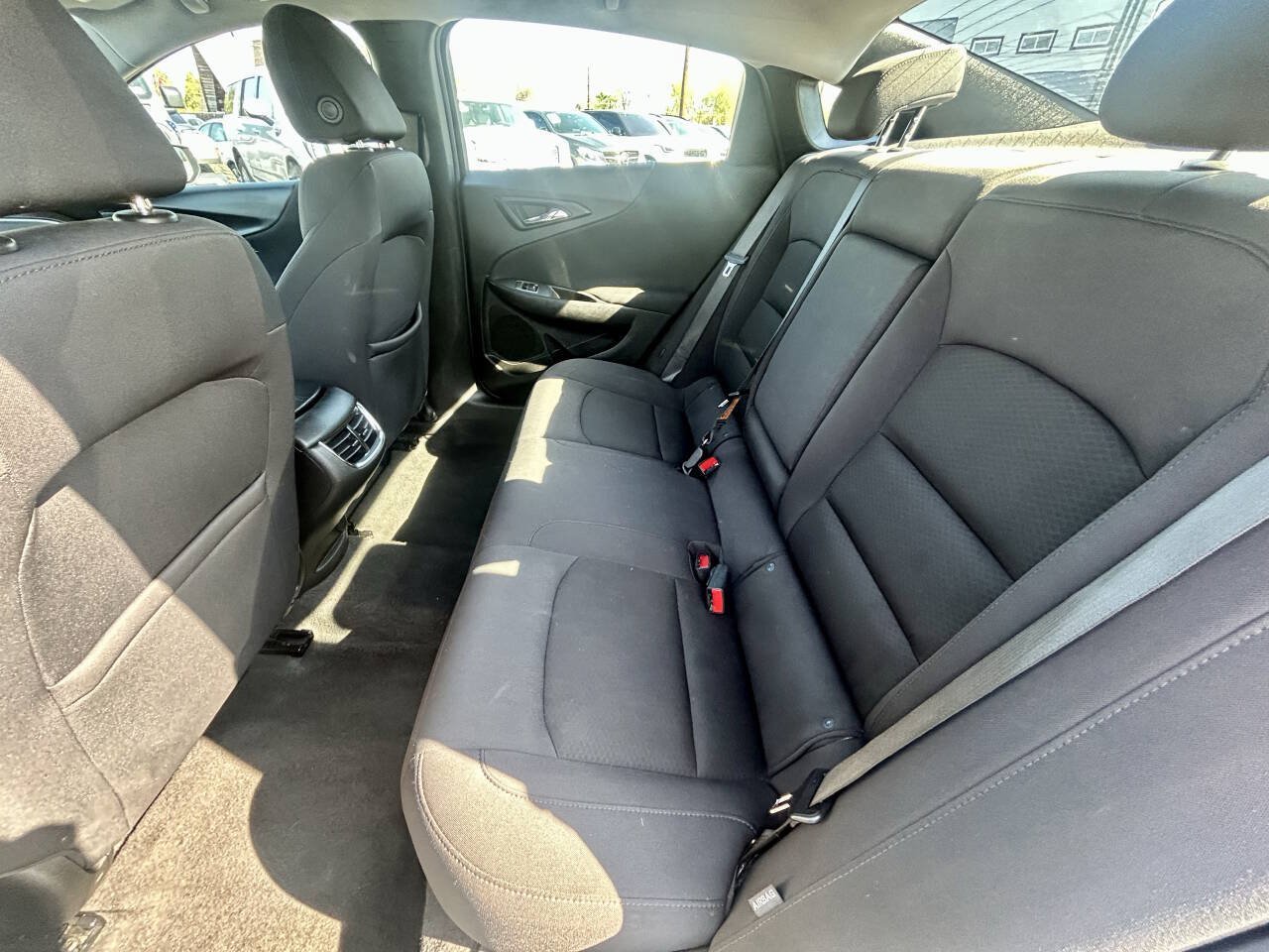 Used 2022 Chevrolet Malibu LT FWD image 11