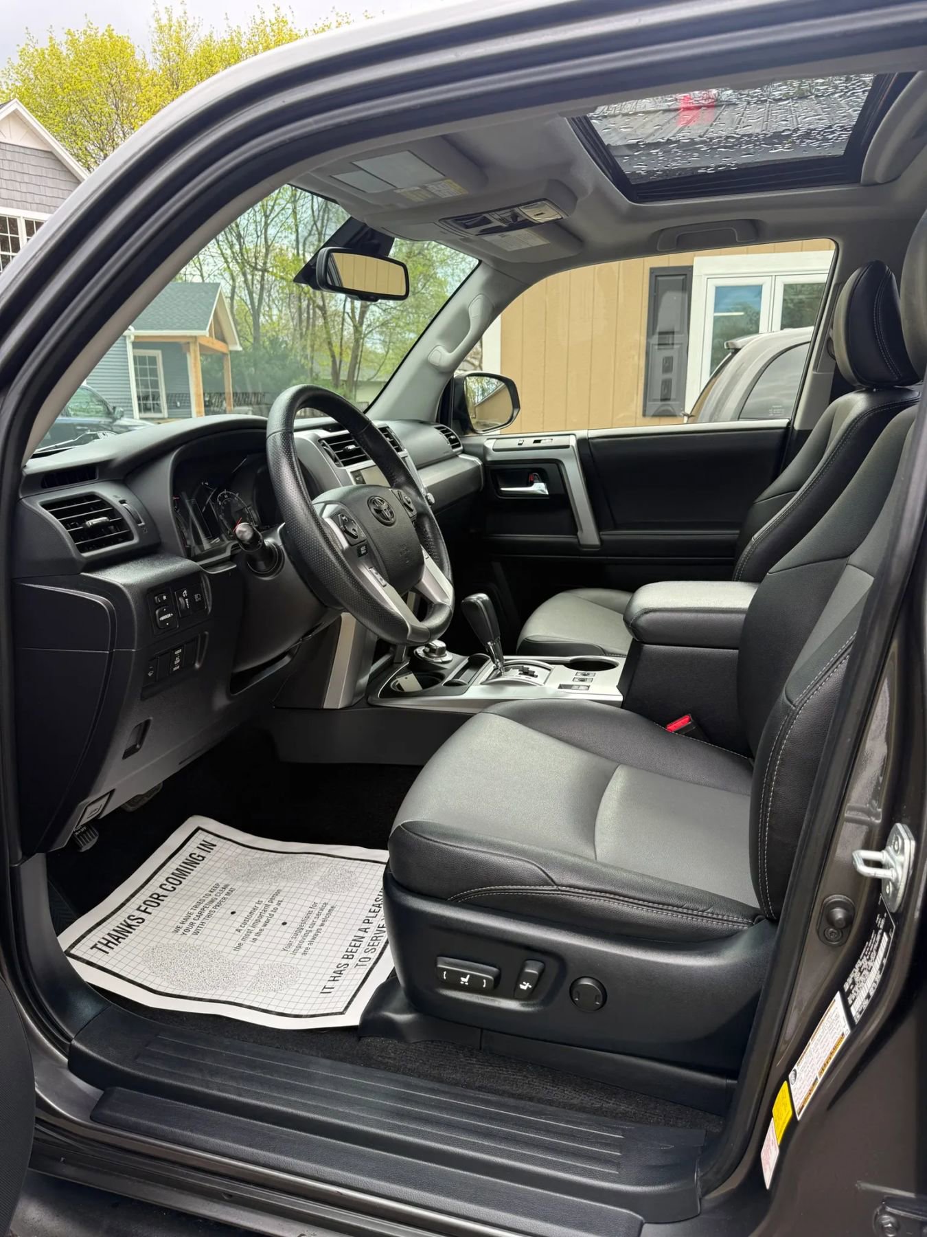 Used 2020 Toyota 4Runner SR5 Premium w/ Moonroof Package AWD/4WD image 21