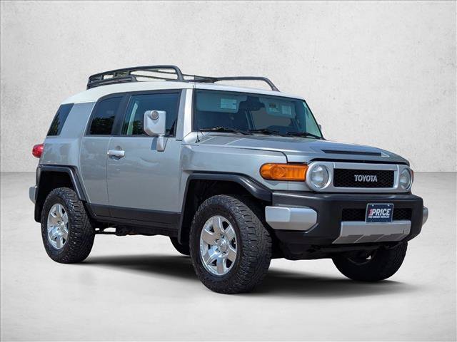 Used 2010 Toyota FJ Cruiser 4WD video 3