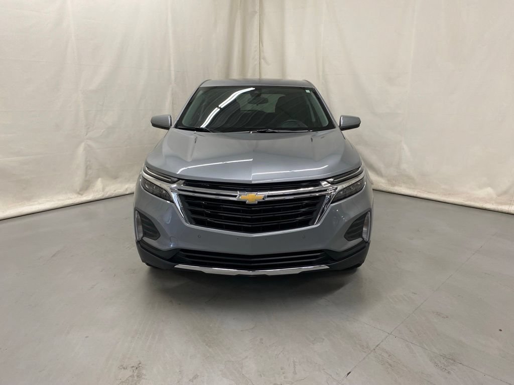 Used 2024 Chevrolet Equinox LT AWD/4WD image 3