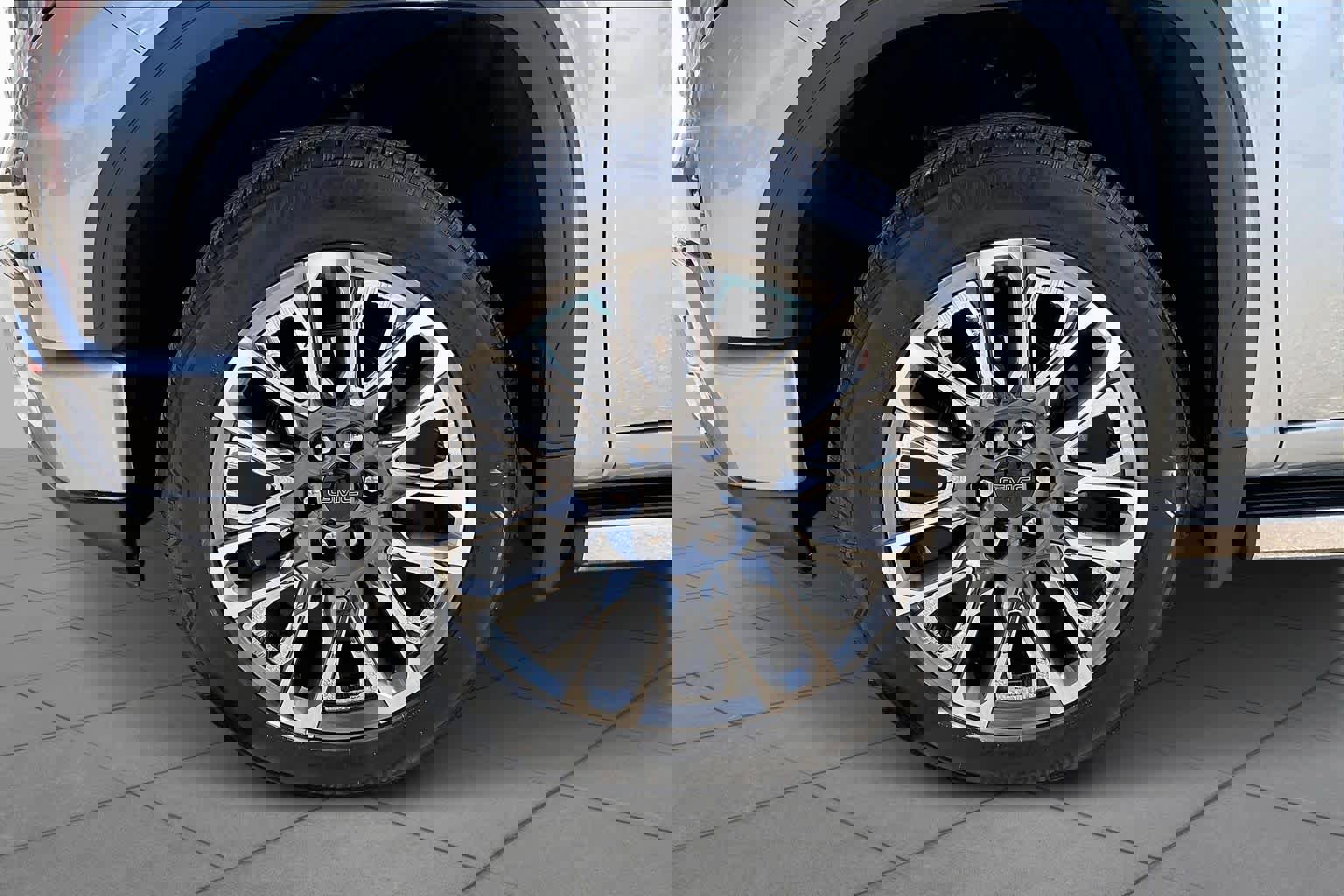 Used 2025 GMC Sierra 1500 Denali Ultimate image 11