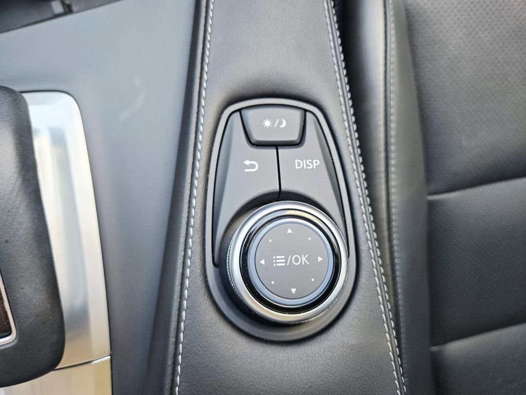 Used 2024 INFINITI QX50 Luxe AWD/4WD image 30