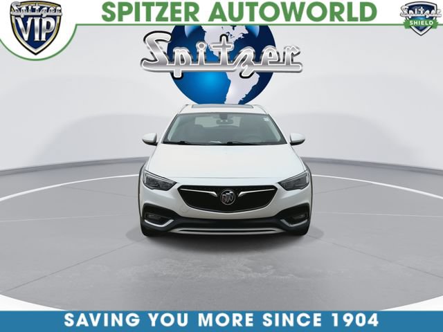 Used 2019 Buick Regal Essence w/ Sights and Sounds Package AWD/4WD image 4