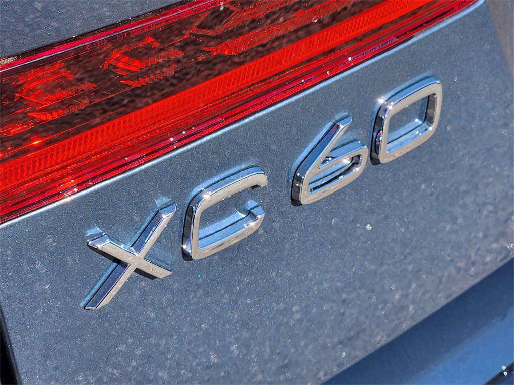 New 2026 Volvo XC60 B5 Plus w/ Climate Package image 30