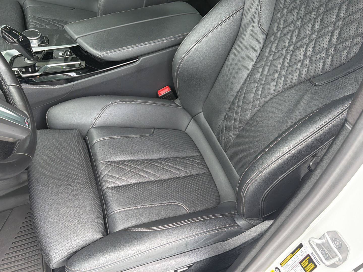 Certified 2023 BMW 530i w/ M Sport Package RWD image 30