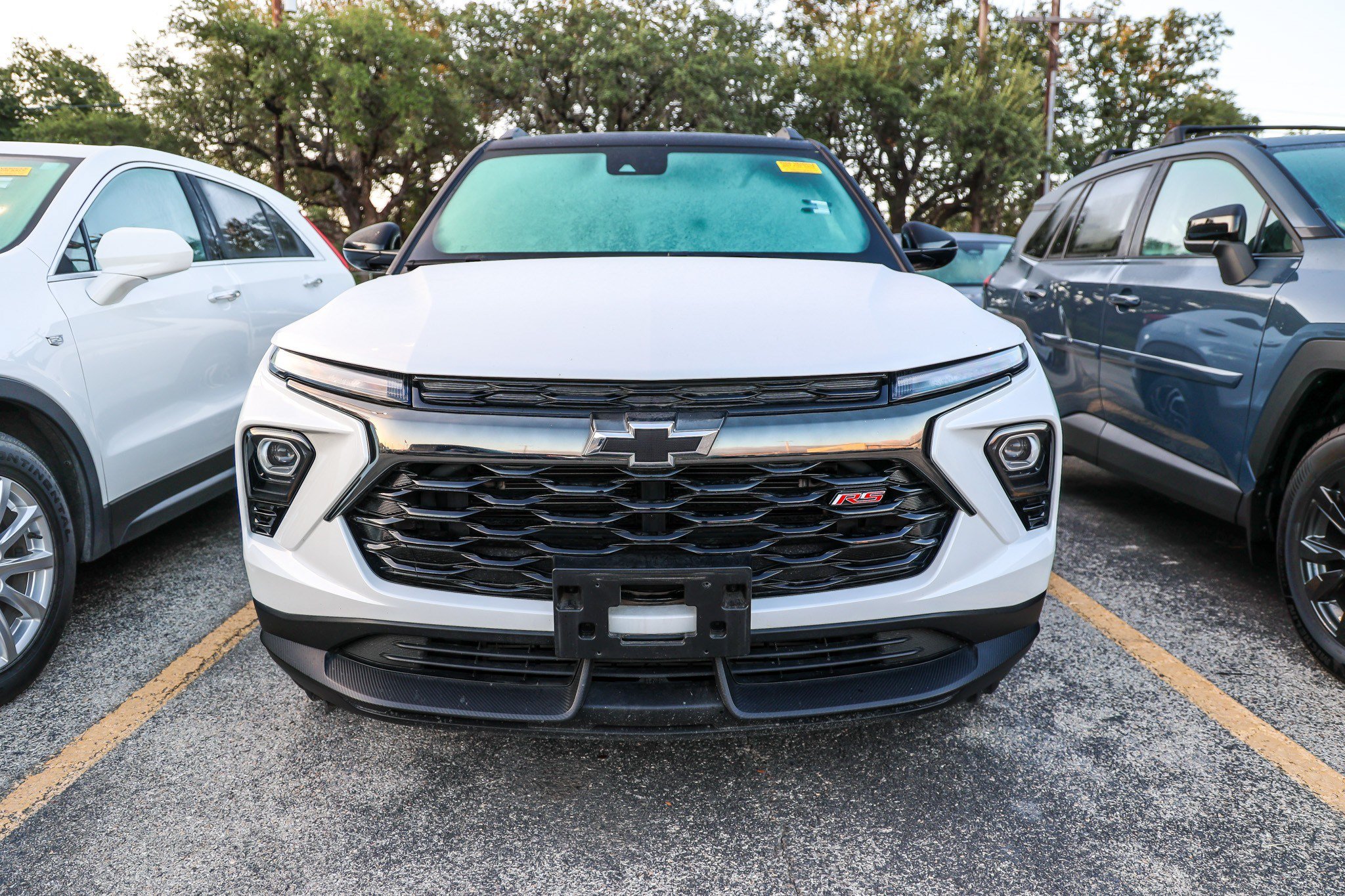 Used 2024 Chevrolet TrailBlazer RS w/ Driver Confidence Package FWD image 4