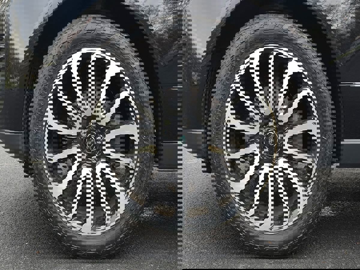 Used 2020 Land Rover Range Rover image 57