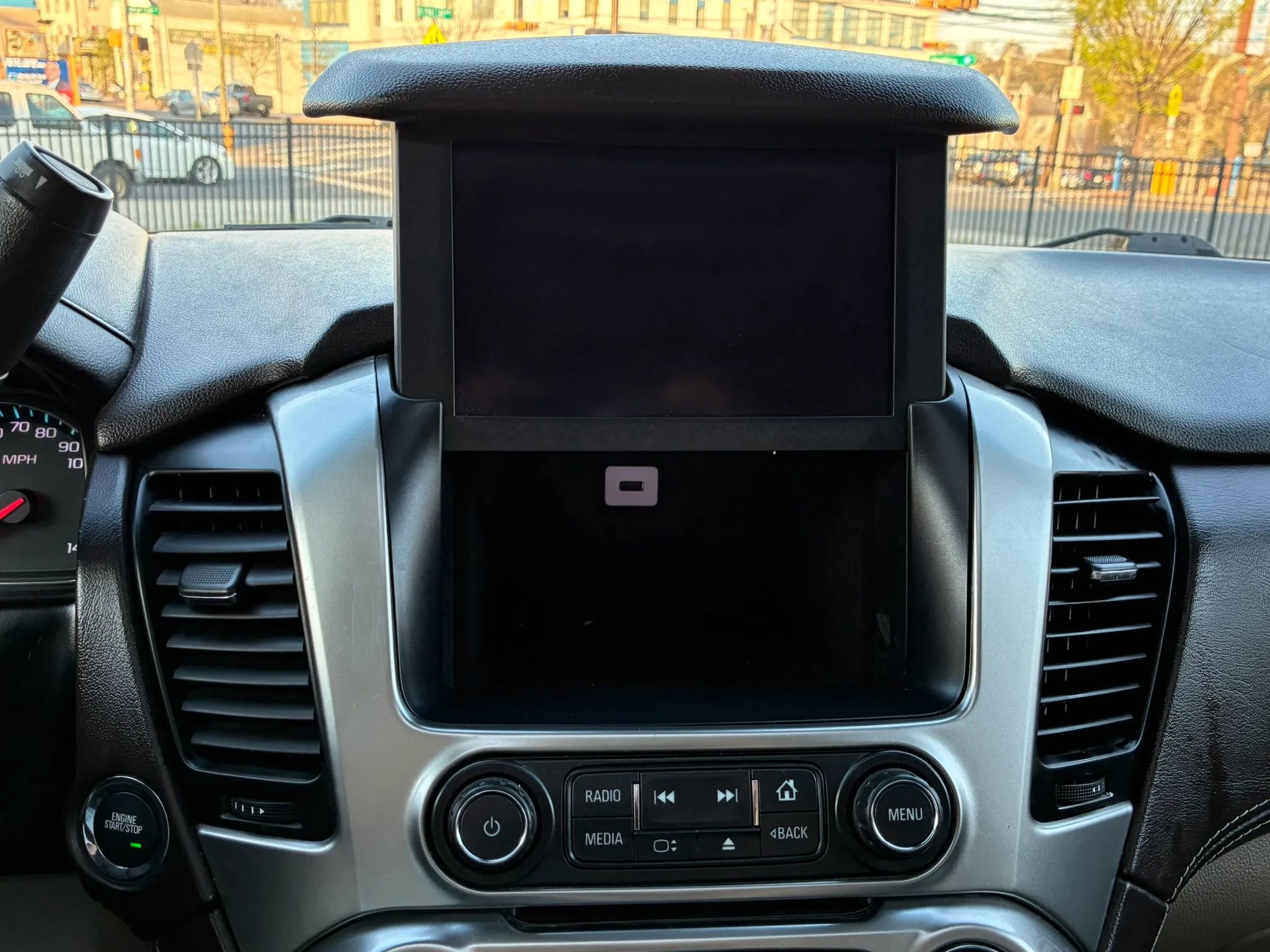 Used 2015 Chevrolet Tahoe LTZ image 24