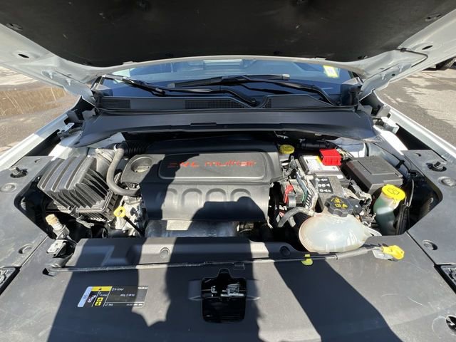 Used 2022 Jeep Compass Limited w/ Elite Group image 13