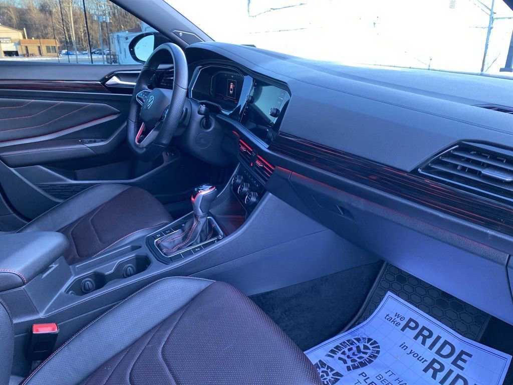 Used 2023 Volkswagen Jetta GLI Autobahn w/ GLI Black Package image 8