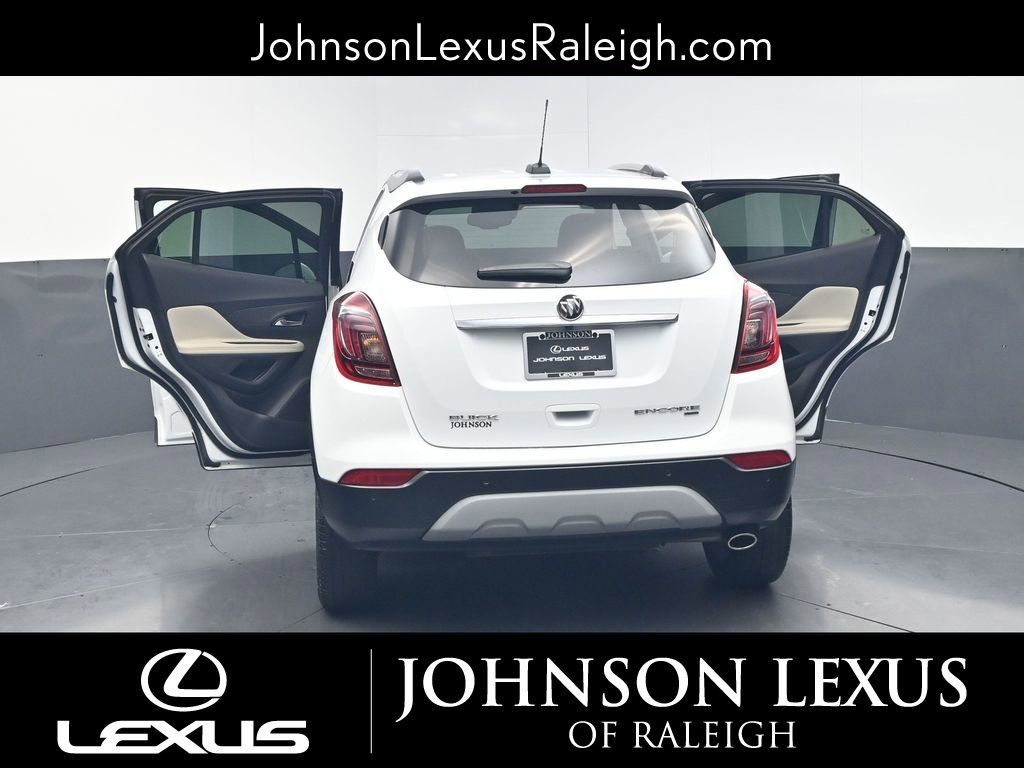 Used 2017 Buick Encore Premium AWD/4WD image 39