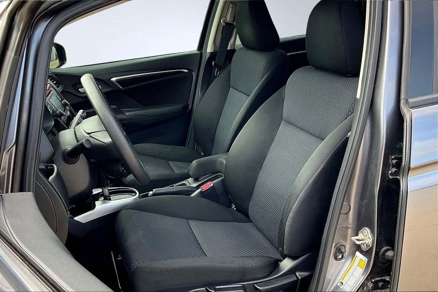 Used 2019 Honda Fit LX image 27