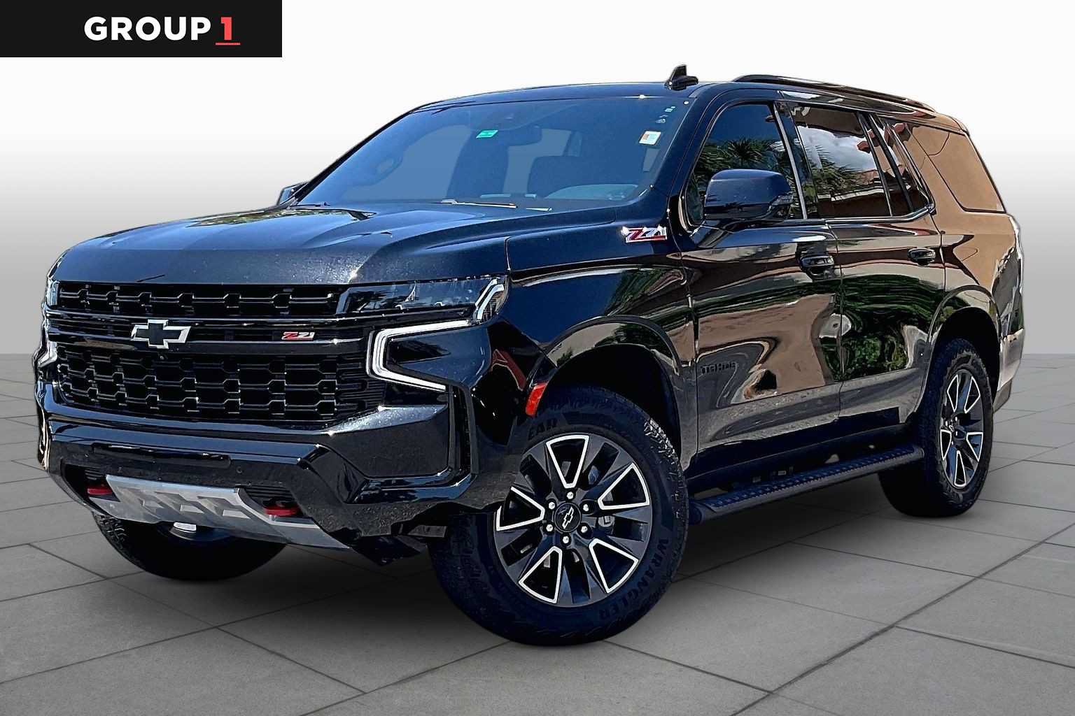 Used 2023 Chevrolet Tahoe Z71 w/ Luxury Package AWD/4WD image 1
